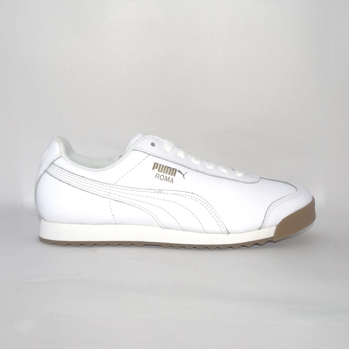 ZAPATILLAS CLASICAS BLANCAS CON DETALLES DORADOS - Imagen 2