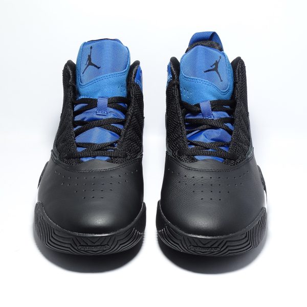 ZAPATILLAS PREMIUM DE CORTE ALTO -MEDIO EN COLOR DOMINANTE EN AZUL MARINO