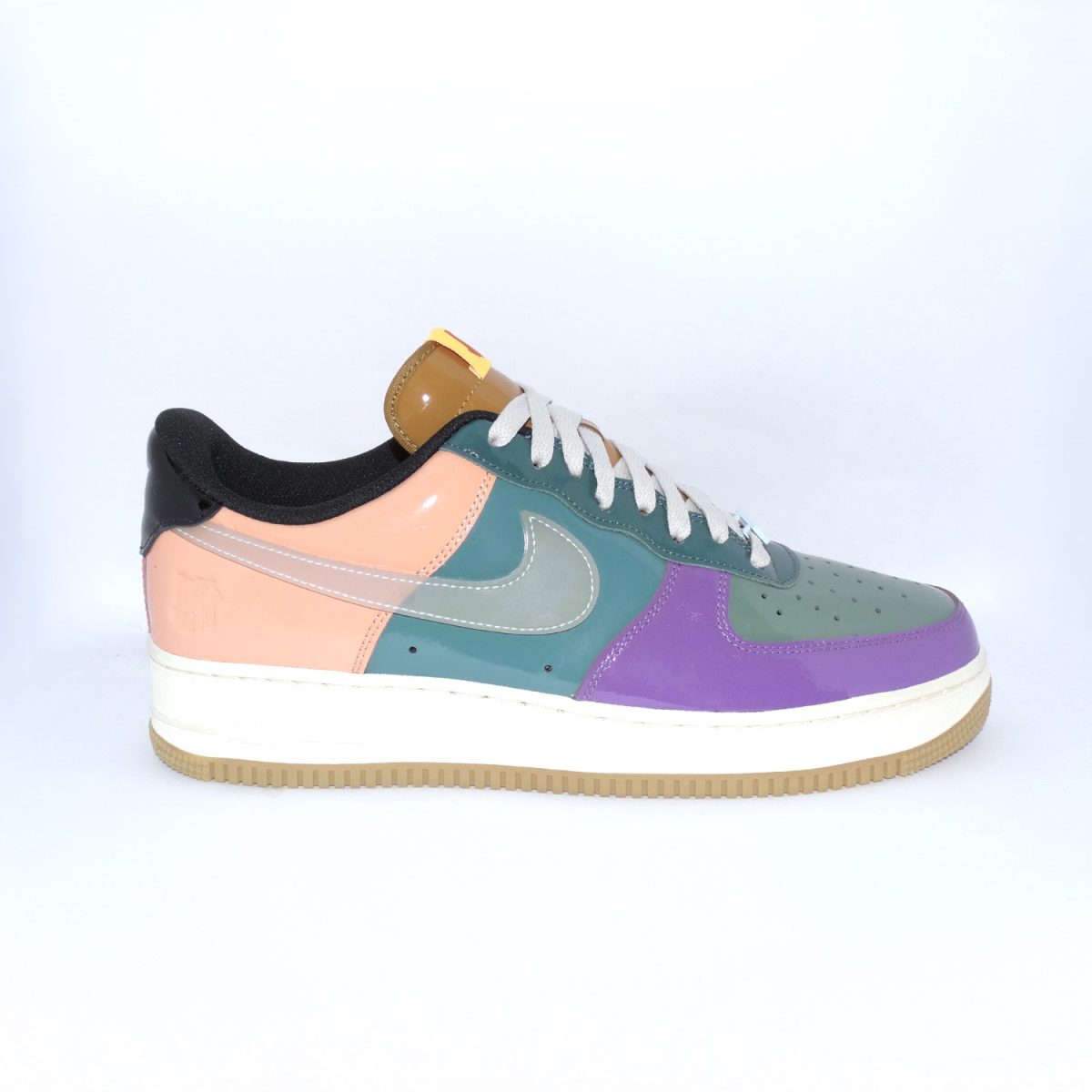ZAPATILLAS PREMIUM ESTILO URBANO BAJO EN TONOS FRUTALES Y AZUL PASTEL - Imagen 2