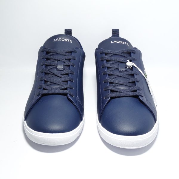 ZAPATILLAS URBANAS DE CUERO AZUL Y DETALLES BLANCOS