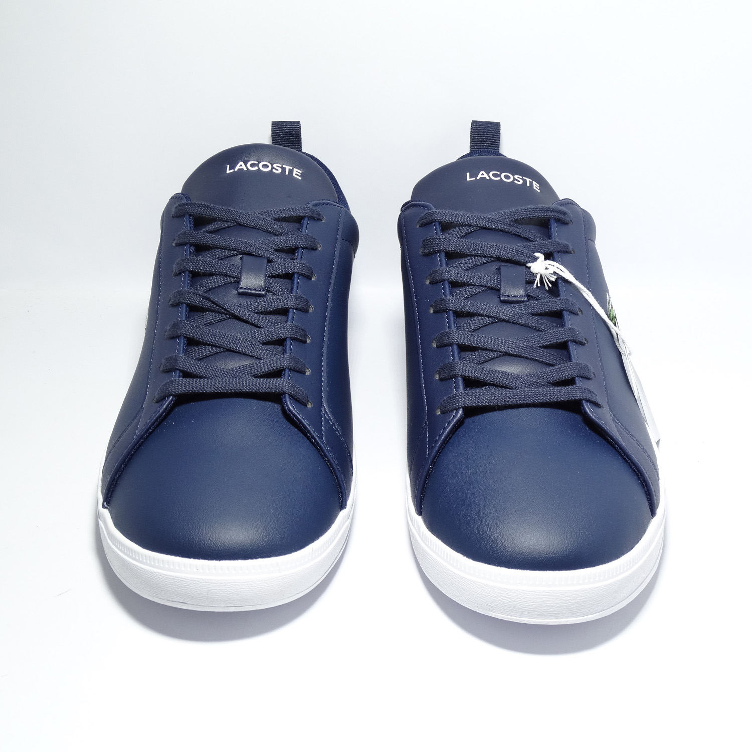 196224485980-1 ZAPATILLAS URBANAS DE CUERO AZUL Y DETALLES BLANCOS - Imagen 1