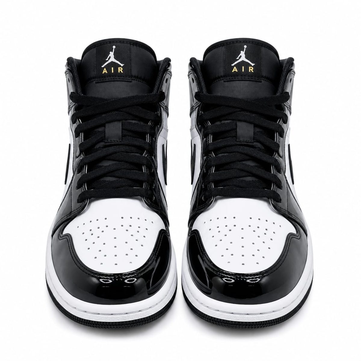 Zapatillas Premium De Caña Media En Negro Con Detalles Metálicos - Imagen 2