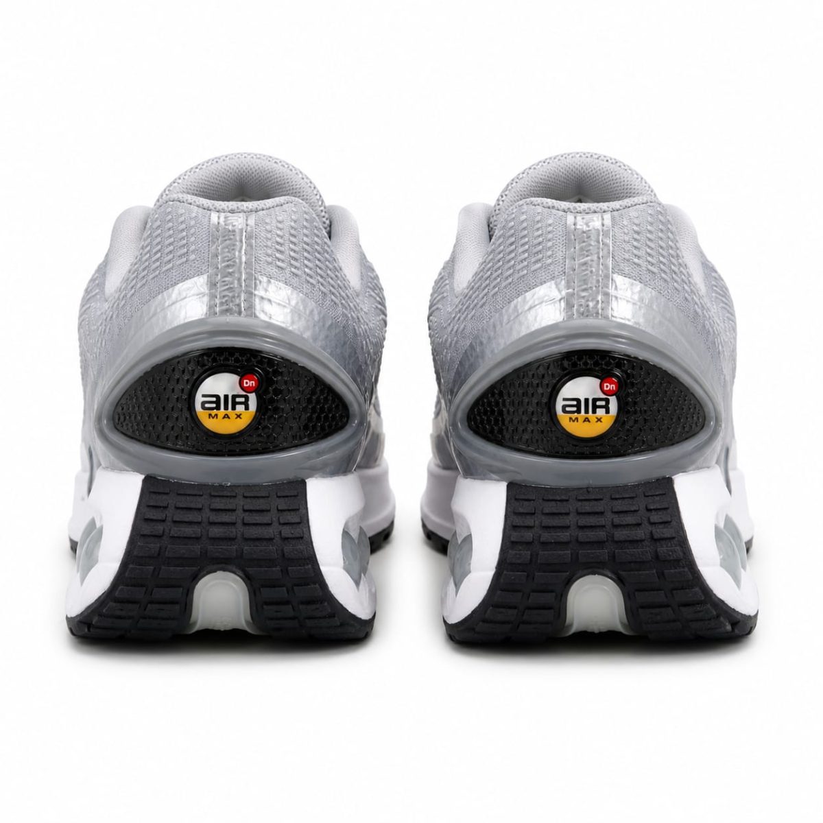 Zapatillas Urbanas Premium En Plateado - Imagen 4