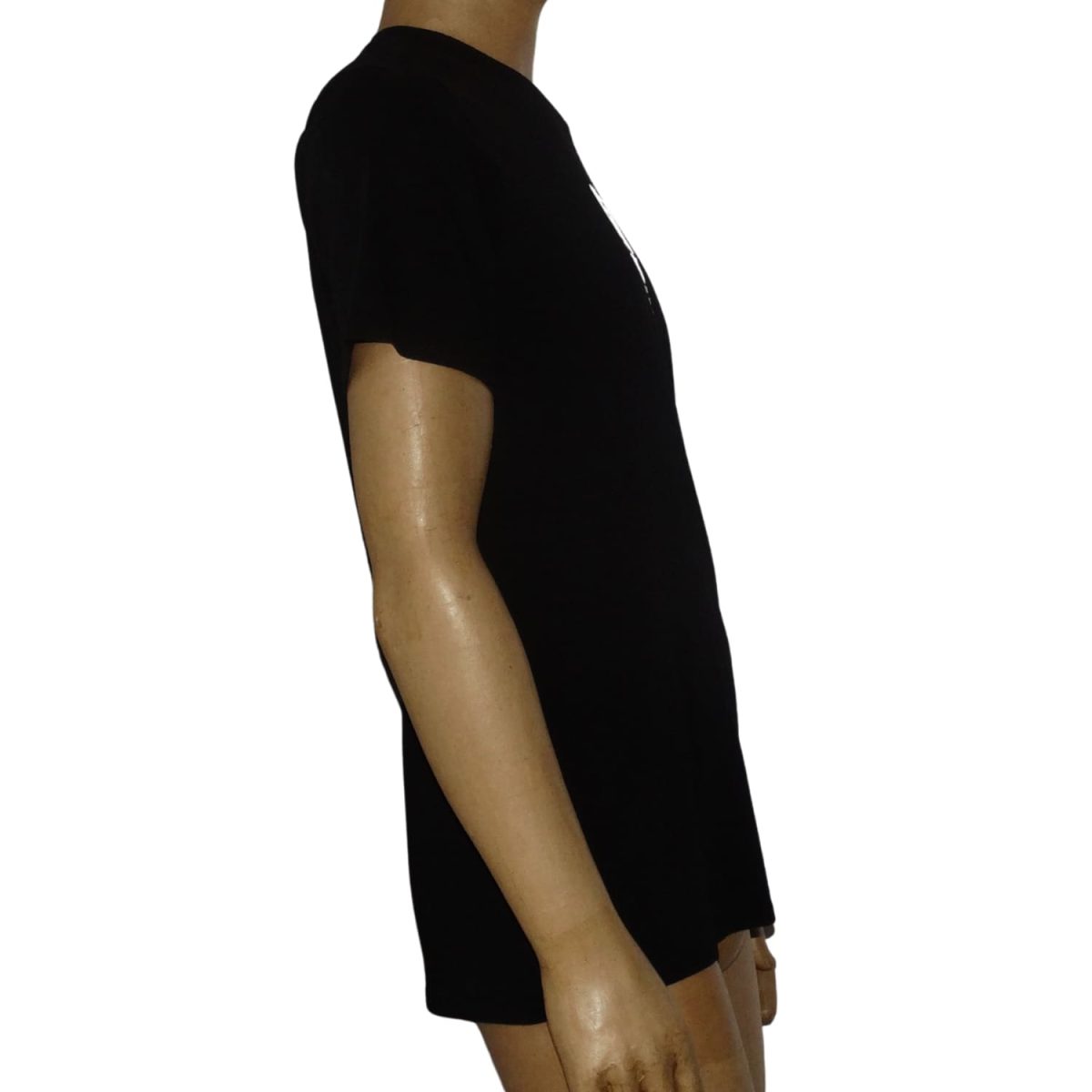 Polera Cuello Redondo Negra Logo Blanco Engomado - Imagen 2