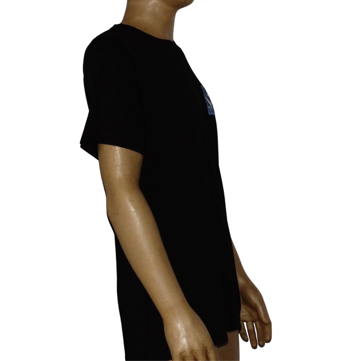 Polera Cuello Redondo Negra Logo Azul Neon - Imagen 2