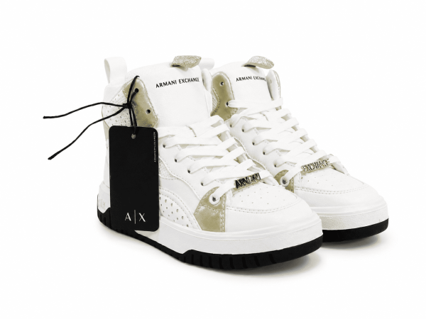 Zapatilla Blanca Con Dorado De Media Caña