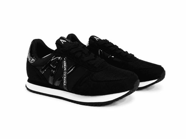 Zapatilla Clásica Total Black