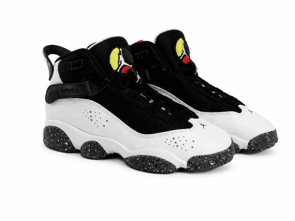 Zapatilla Blanca - Negra Con Caña y Detalles Multicolor