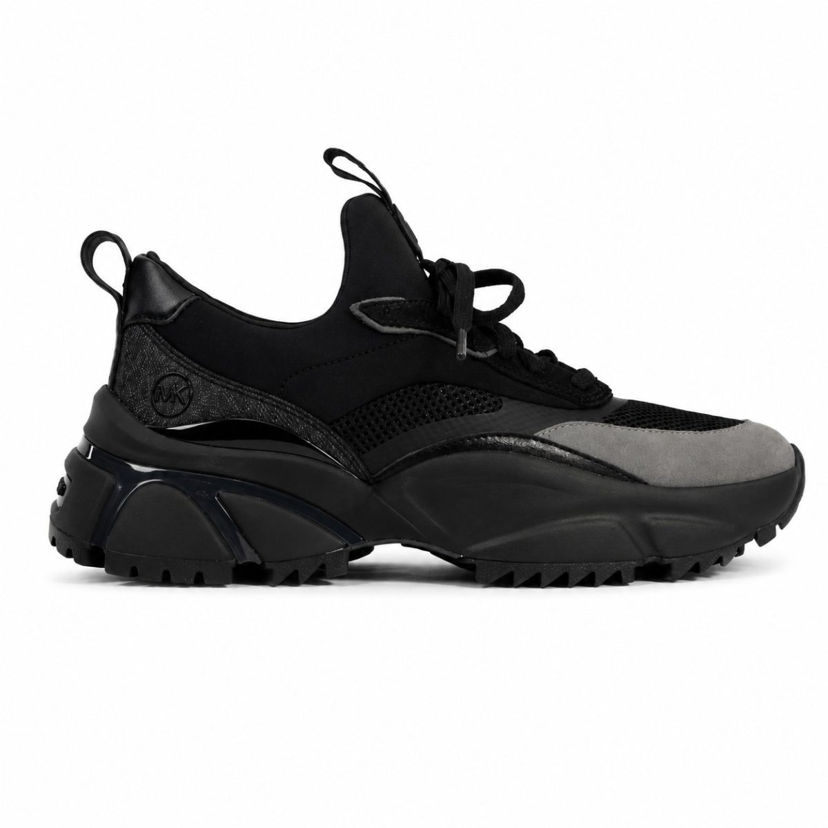 Zapatilla Exclusiva Negra Con Detalle De Gamuza Gris - Imagen 3