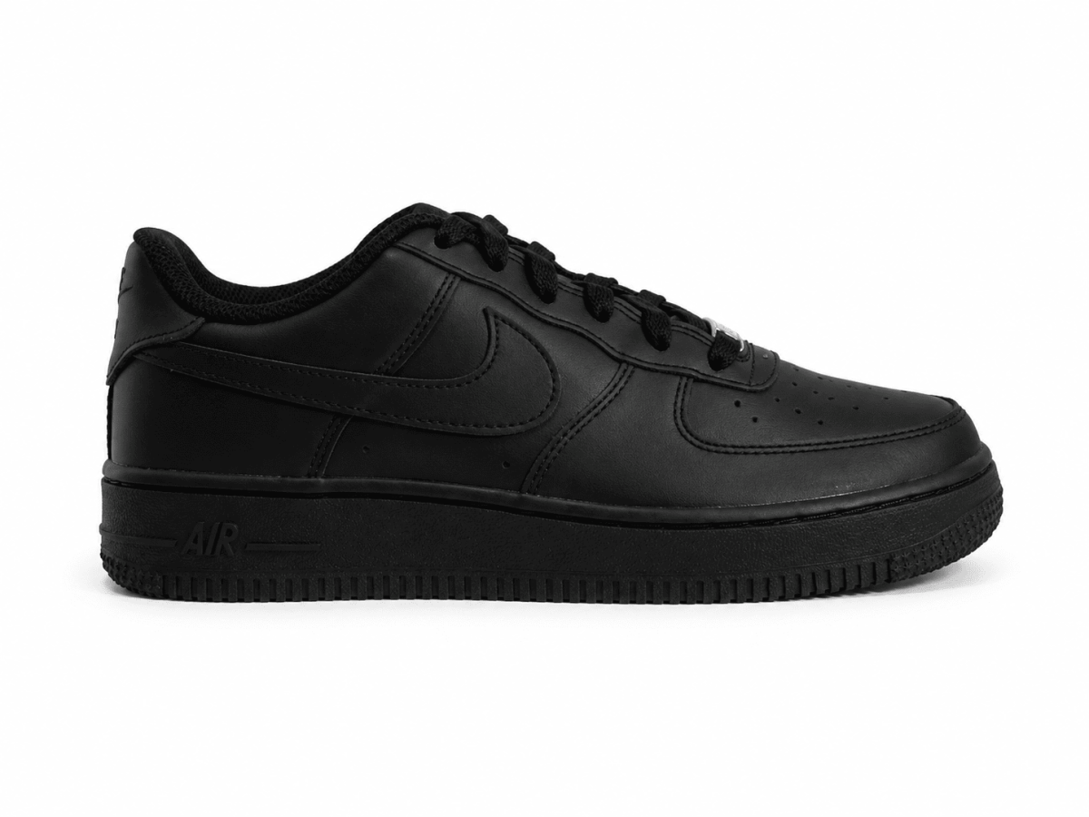 Zapatilla Clásica Total Black - Imagen 3