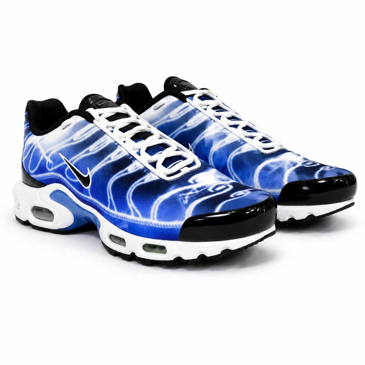 Nike Air Max Plus Talla 44.5 Zapatilla Deportiva Azul - Blanco Con Detalle En Charol Y Aire En la Suela - Imagen 1