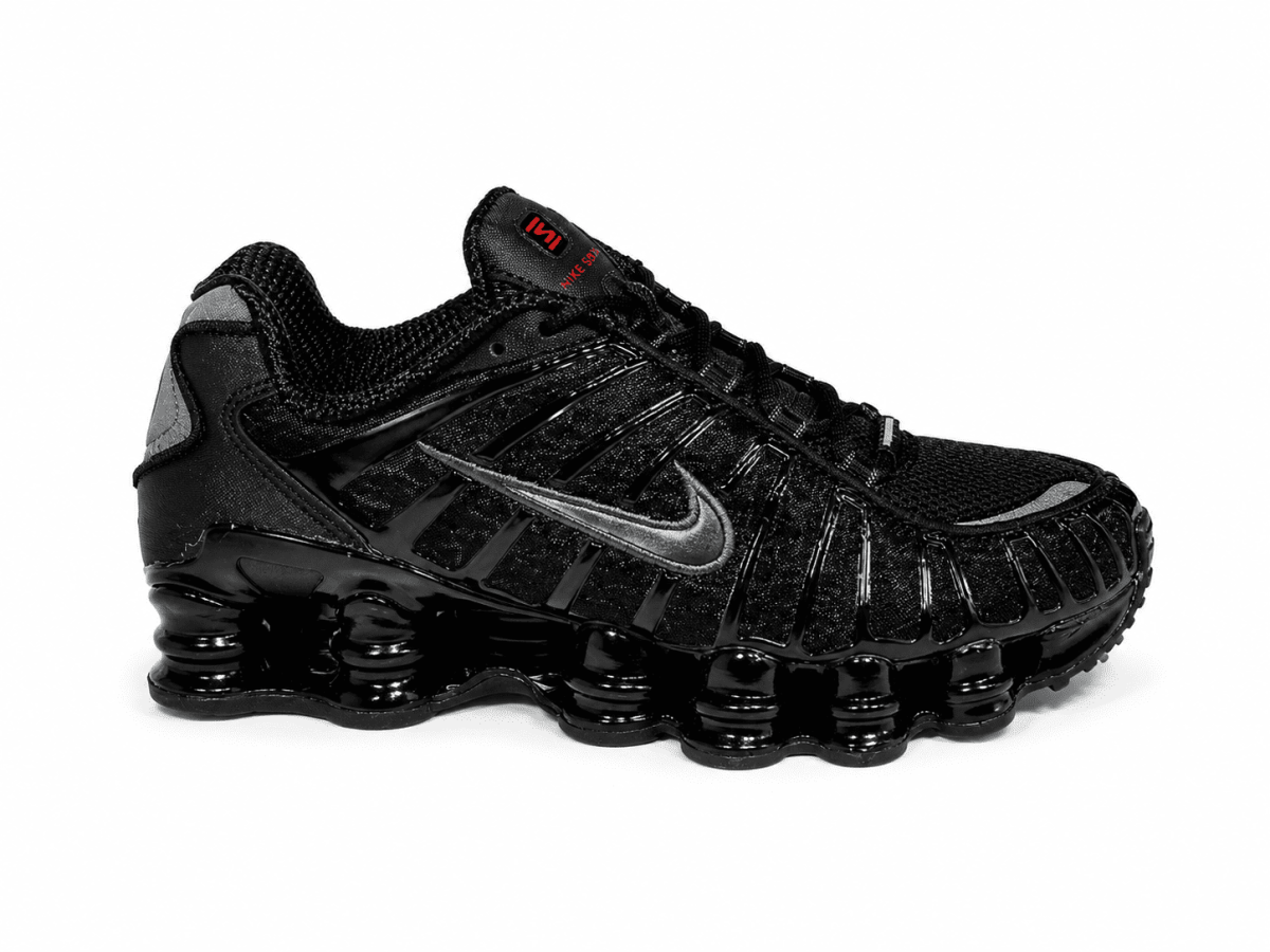 Zapatilla Total Black De Malla Con Aire En La Suela - Imagen 3
