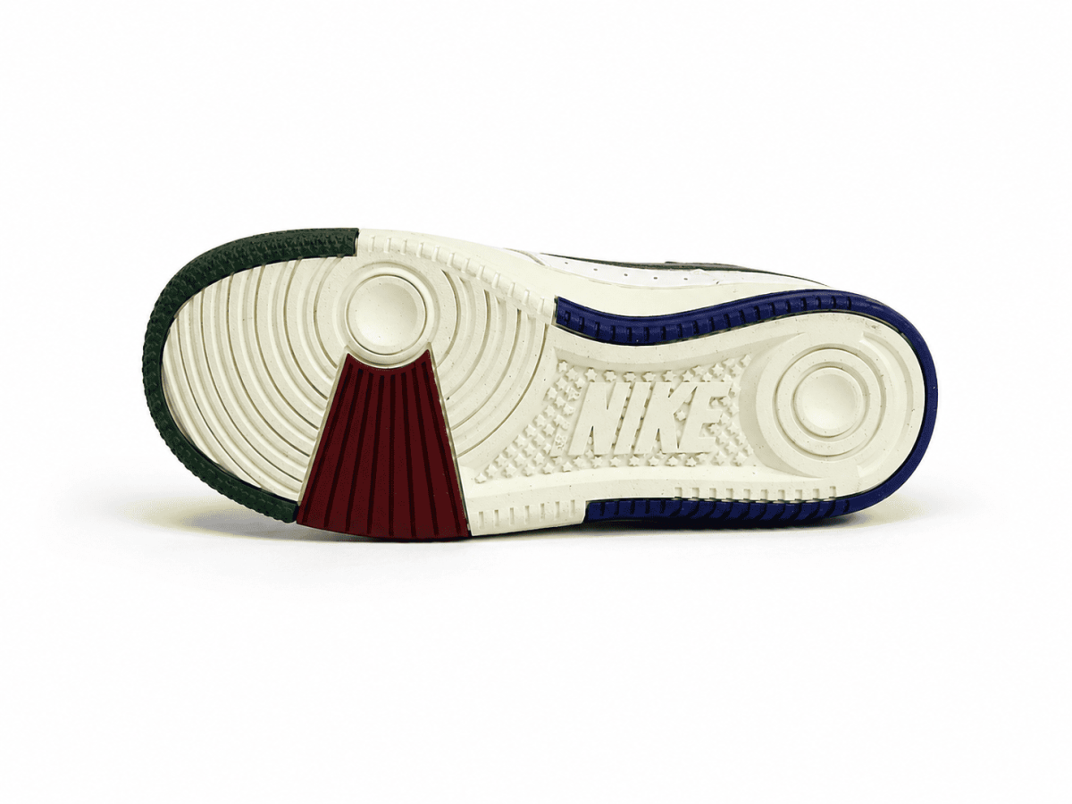 Zapatilla Clásica Blanca Con Detalles Multicolor - Imagen 6