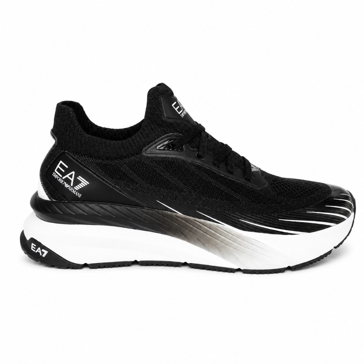 Zapatilla Deportiva Negra Con Detalles Blancos y Gris - Imagen 3