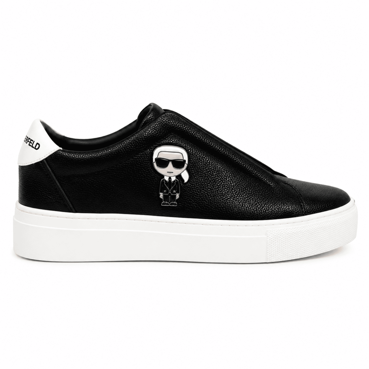 Zapatilla Negra Con Caricatura Lateral - Imagen 3