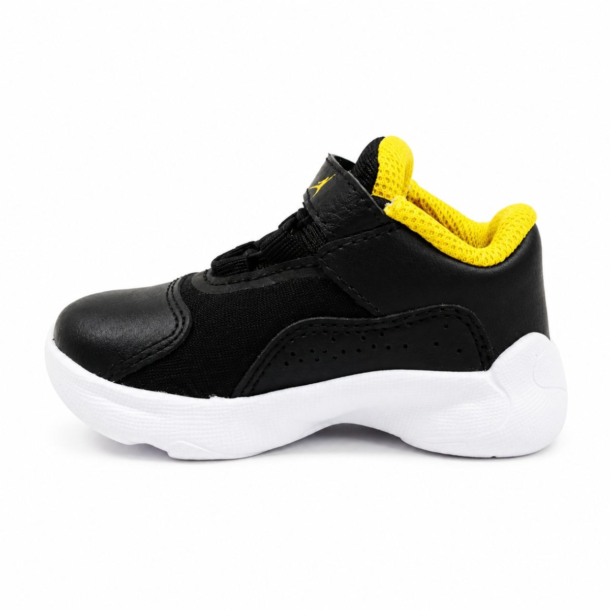 Zapatilla Deportiva Negro - Amarillo Con Detalles En Cuerina - Imagen 5
