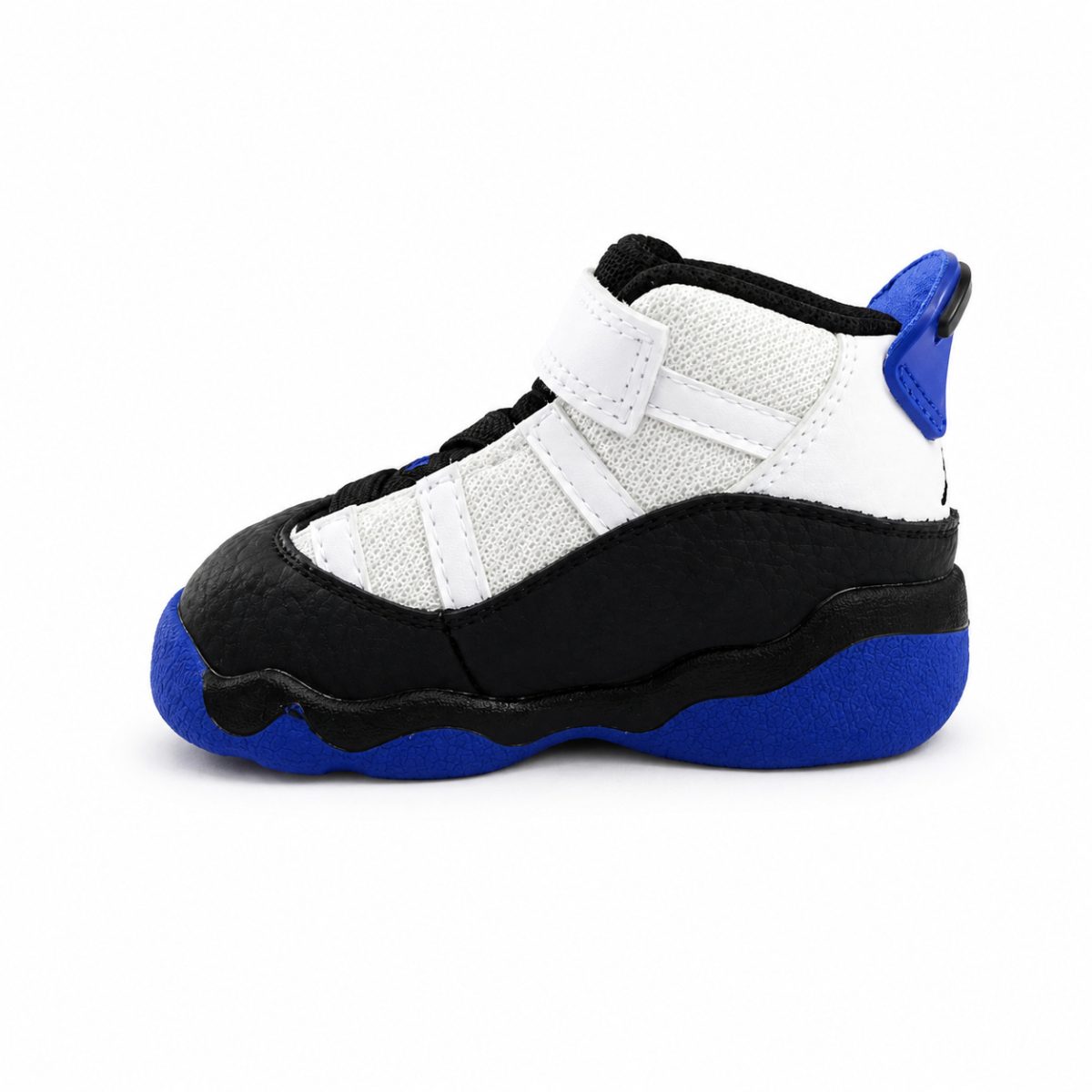 Zapatilla Deportiva Blanca Con Detalles Azul y Negro De Media Caña - Imagen 3