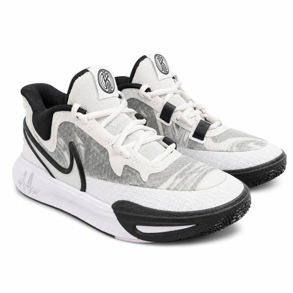 Zapatilla Deportiva Blanca Con Detalles Gris y Negro