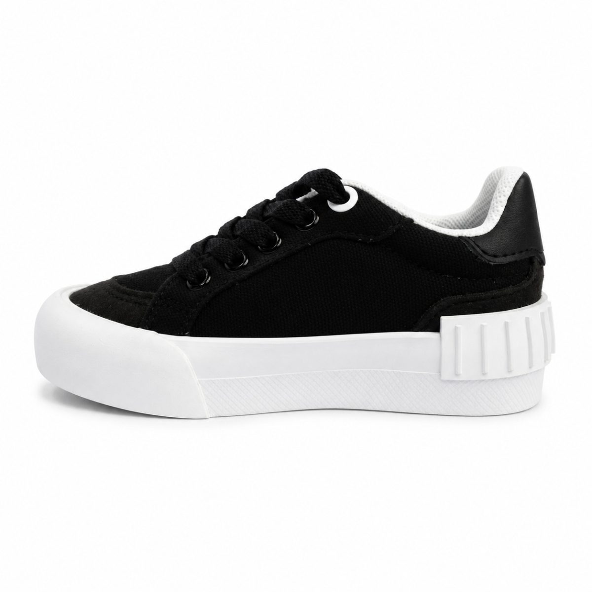 Zapatilla Casual Clásica Negro - Blanco Con Mini Logo Trasero - Imagen 3