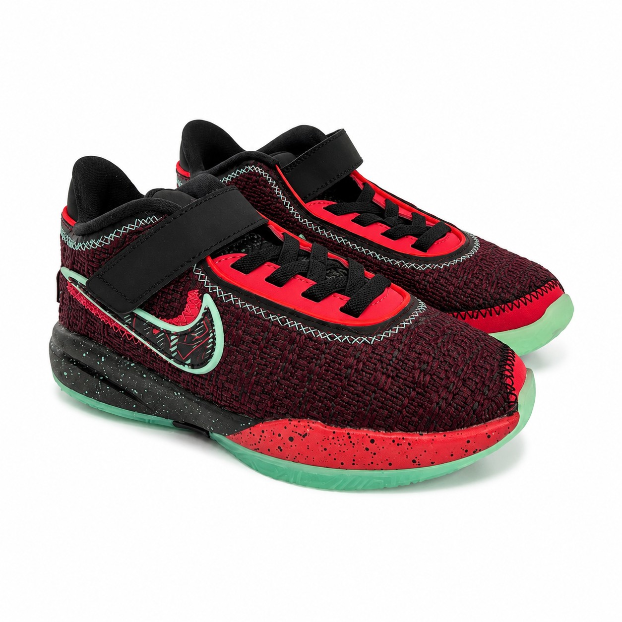 Lebron XX SE (PS) Talla 28 Color Vino Zapatilla Deportiva Multicolor - Imagen 1