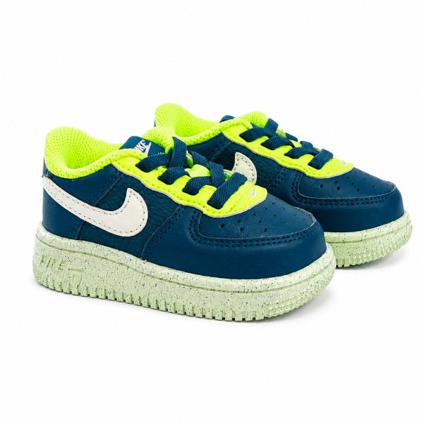 Zapatilla Urbana Azul Petróleo Con Detalles Verde Neón Y Suela Verde Moteada
