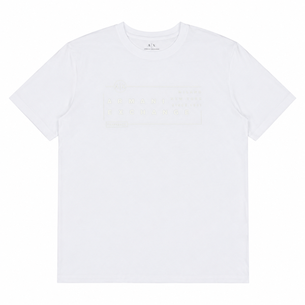 Polera Blanca Con Logo Blanco En Relieves