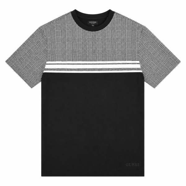 Polera Negra Con Bloque Escoses