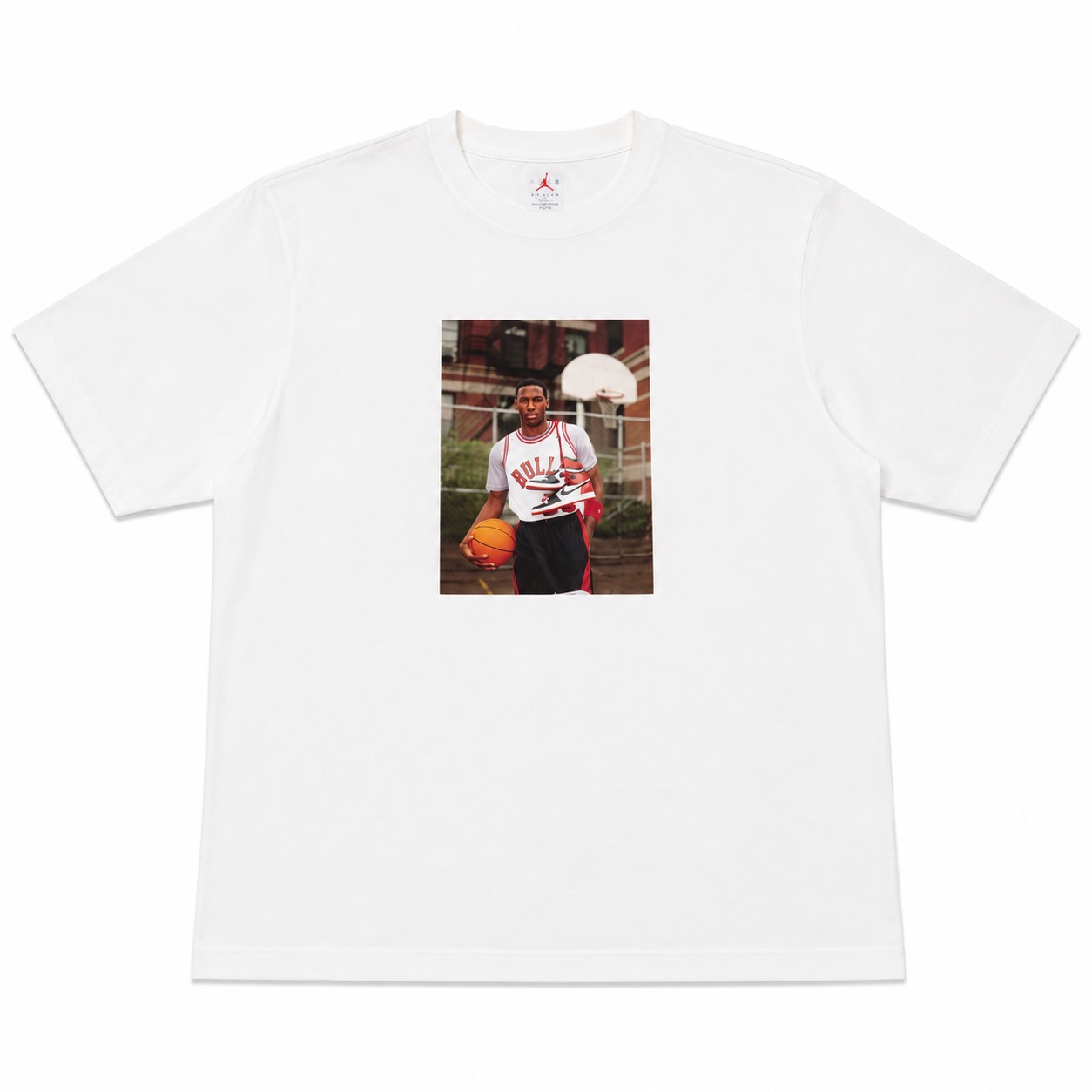 Polera Jordan XXL Con Estampado Polera Blanca Con Personaje Estampado - Imagen 1