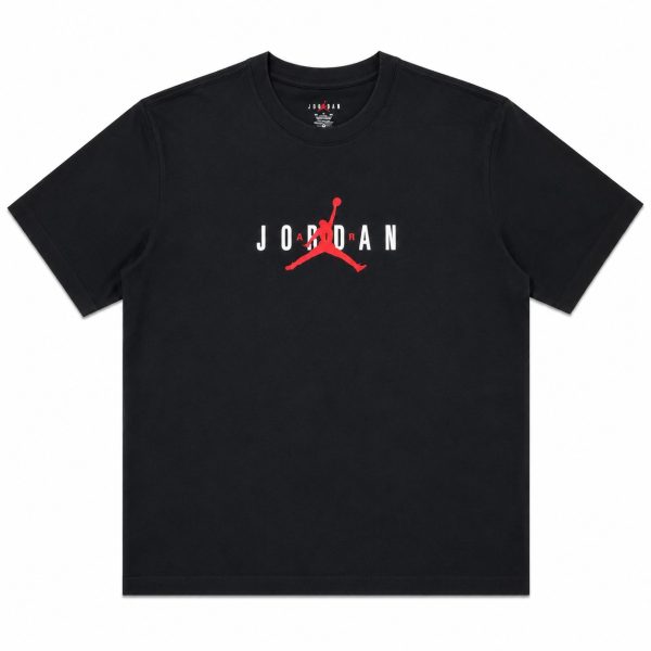 Polera Negra Con Logotipo Frontal