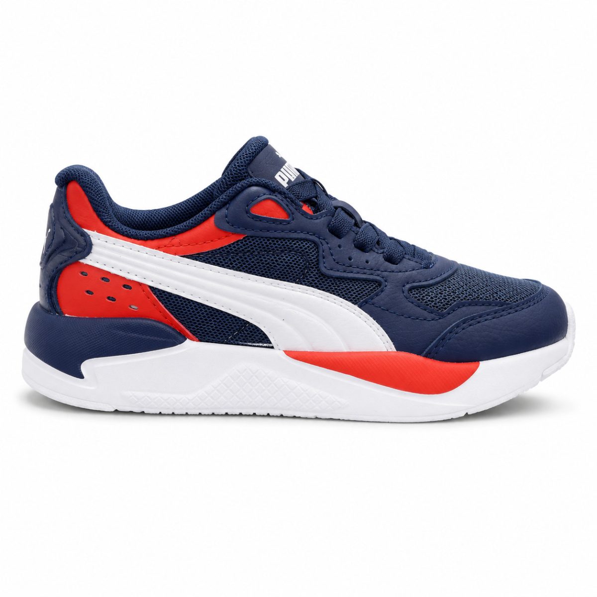 Zapatilla Deportiva Azul Marino Con Detalles Rojo-Negro Y Suela Blanca - Imagen 3