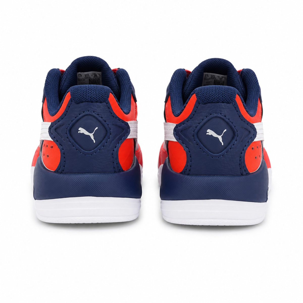 Zapatilla Deportiva Azul Marino Con Detalles Rojo-Negro Y Suela Blanca - Imagen 4