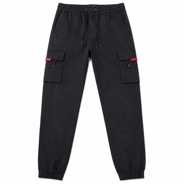 Pantalon Cargo Negro Con Detalles En Rojo